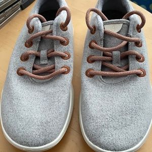 Mens AllBird Wool Runner Shoes.